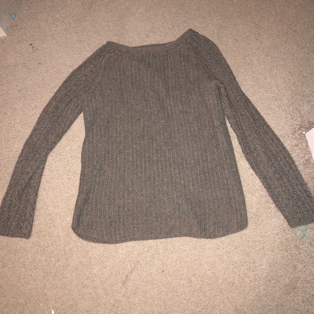 Grey sweater